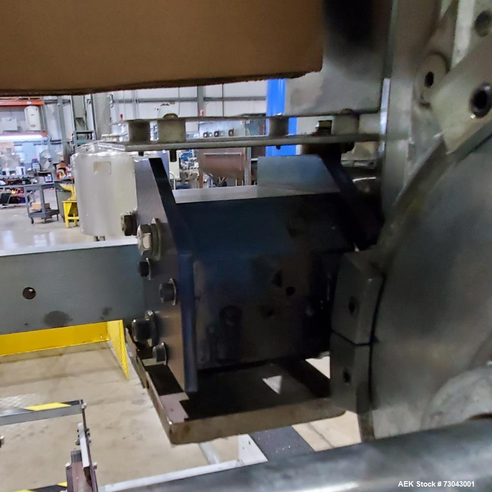 SWF 1T4 Tray Former